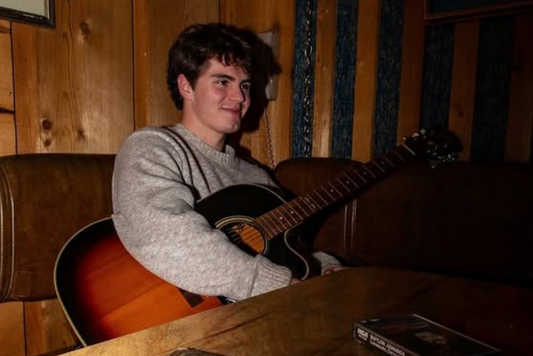 Danny Anderson - String Lights (Review)